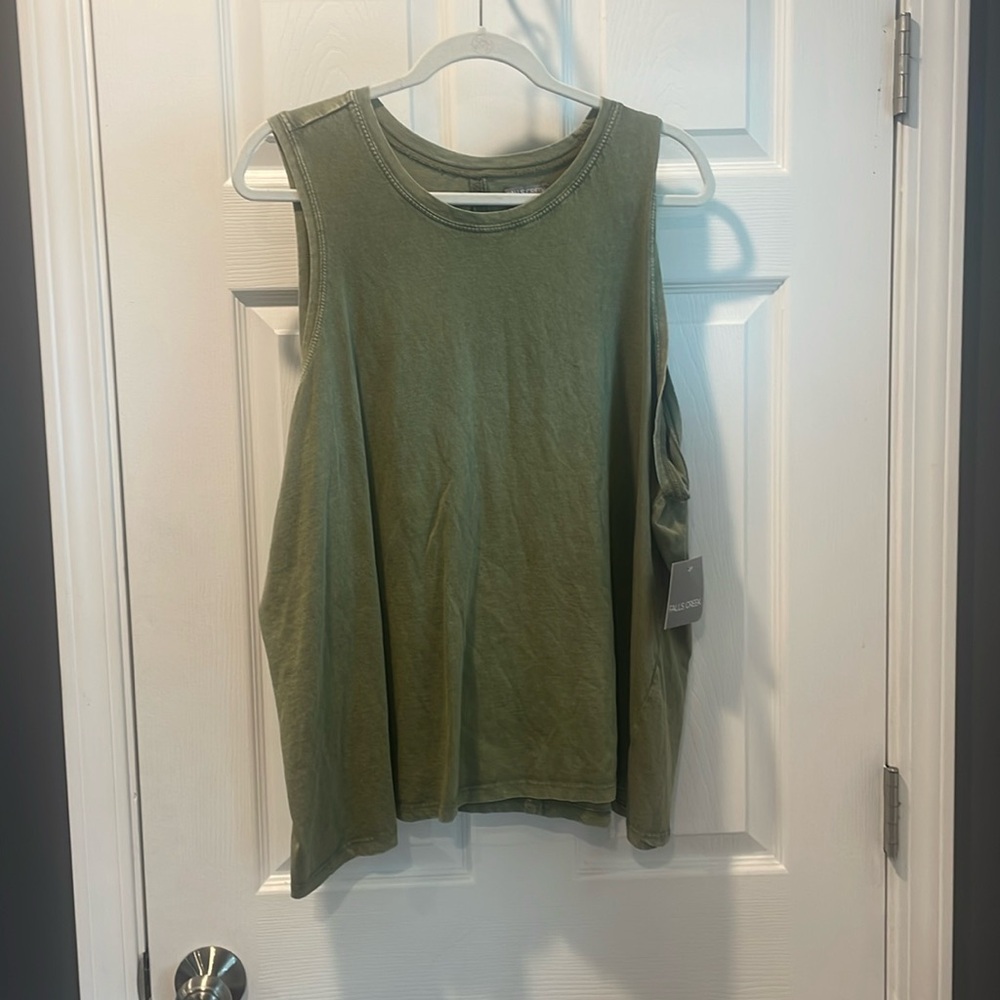 Falls Creek NWT Tank Top Distressed Green